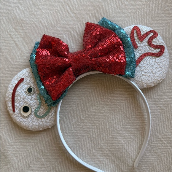 Bundle of Disney Mouse Ear Headbands with Bows - Picture 6 of 7